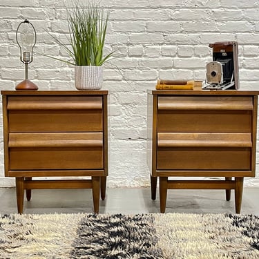 Mid Century MODERN Walnut NIGHTSTANDS /  Bedside Tables, c. 1960's 