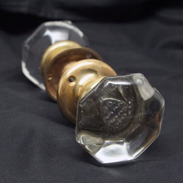 Rounded Top Controlled Bubble Glass Knob Set