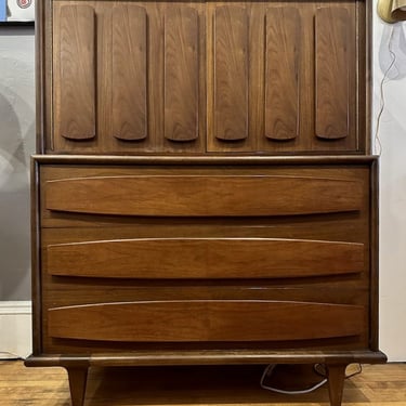 American of Martinsville Walnut Chest on Chest