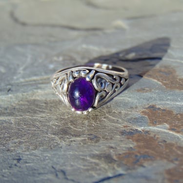 Kabana ~ Sterling Silver and Amethyst Ring with Pierced Open Design - Size 6.25 