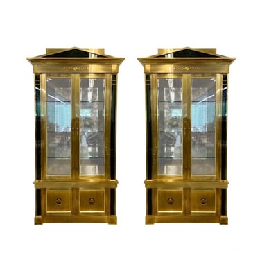 Pair of Mastercraft Brass Vitrines/Displays