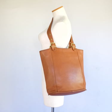 1970s Coach Tabac Leather Large Shopper Shoulder Bag Handcrafted in the US - Vintage Slim Bucket Purse 