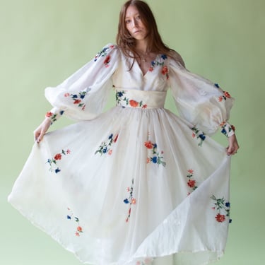 1970s Organza Gown w/ floral applique 