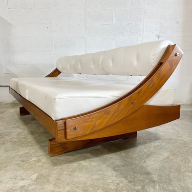 Italian Mid-Century Sofa/Daybed by Gianni Songia 
