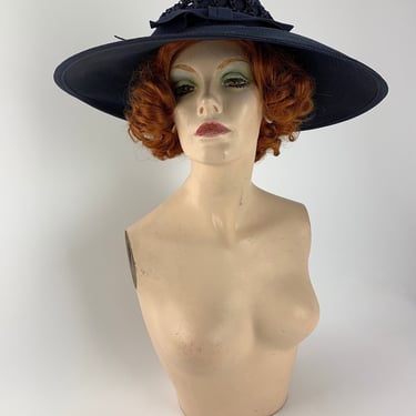 Vintage 1940's-50's Wide Brimmed Hat - MR. LEON New York - Quality Navy Straw - Woven Ribbon Crown - Women's Size Medium 