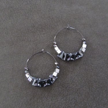 Beaded gunmetal hoop earrings 