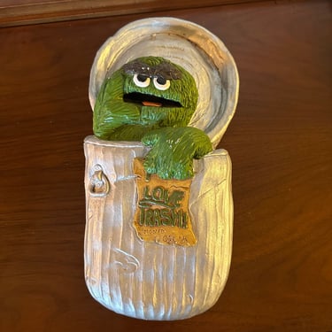 Vintage 1970s Hand Painted Oscar the Grouch Chalkware Wall Hanging 