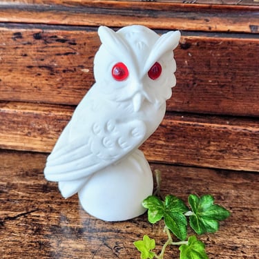 Italian Alabaster Owl~Vintage Carved Stone Owl Paperweight 
