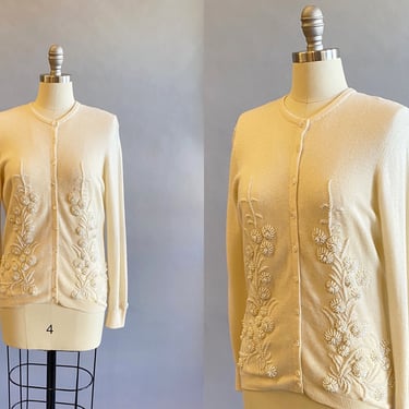 1950s Sequined Cashmere Cardigan / Cashmere Sweater / White Beaded Sweater / Beaded Sweater / Size Medium Large 
