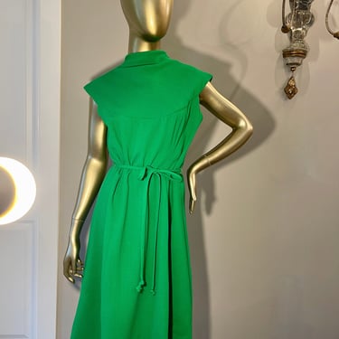 1960s Mollie Parnis New York Green Wool Shift Dress 