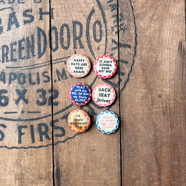 6 Vintage 1940s Carnival Pinback Lot Checkered Buttons 