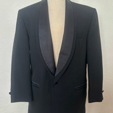 1990s Black Double Lapel Tuxedo Jacket by Oscar de la Renta, 39 R, Small to Medium | 90s Vintage Wool and Satin Tux Jacket (S, M, 44 Chest) 