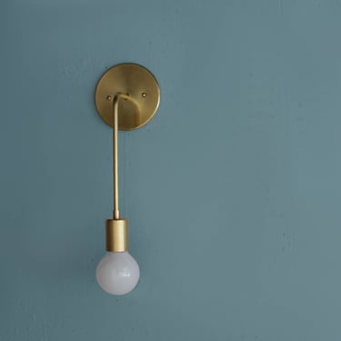 Brass wall sconce • Evelyn • Solid brass modern light • Brass lighting • Minimalist • Modern Sconce 