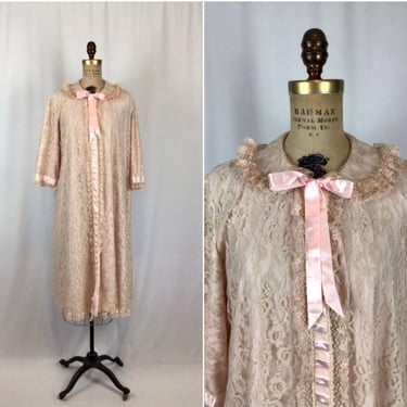 Vintage 50s robe | Vintage pink beige lace house coat | 1950s Odette Barsa robe 