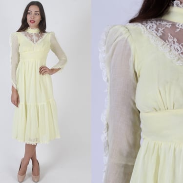 Vintage 70s Prairie Festival Dress / Sheer Puff Scallop Sleeves / Bohemian Wedding Tiered Midi Gown 