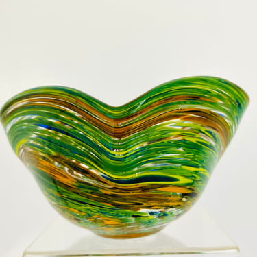 Vintage 1980s Modern Art Glass Hand Blown Green Blue Swirl Stripes Ruffle Edge Decor Dish Bowl 