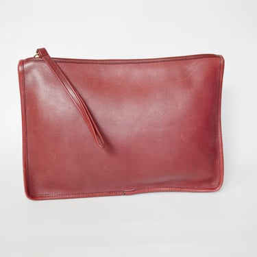 1970s Coach Burgundy Leather Clutch Wristlet 