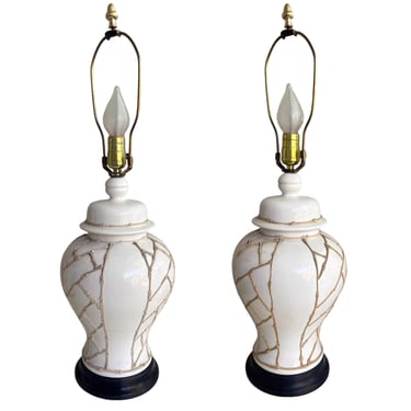 Pair of Vintage Hollywood Regency Chinoiserie Faux Bamboo Ceramic Lamps 