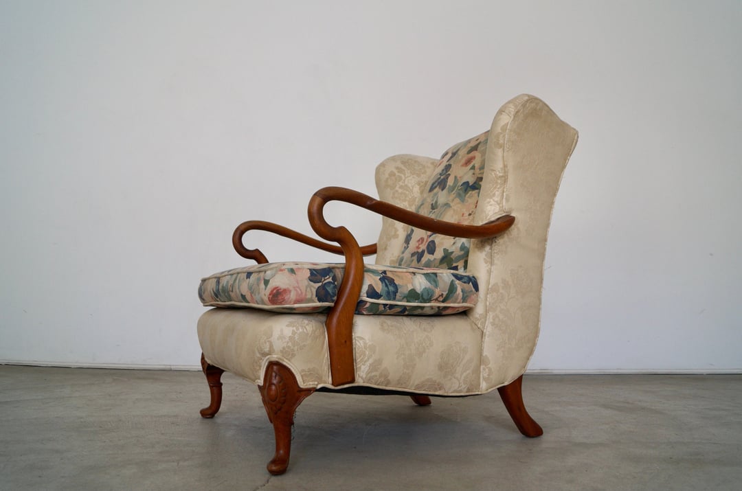 Antique Hollywood Regency Wingback Lounge Chair Cyclic Furniture