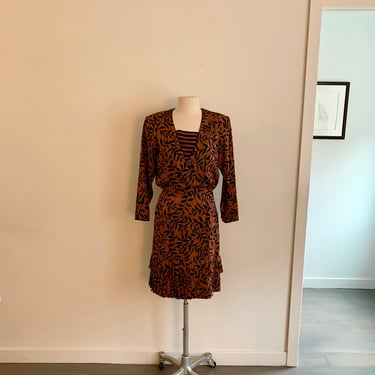 Flora Kung-rust & black leaf print  jacquard silk ls dress-size 4 