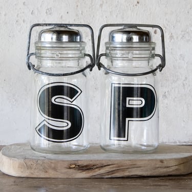 Glass Salt and Pepper Shakers, Vintage Black S and P Graphic Shakers 