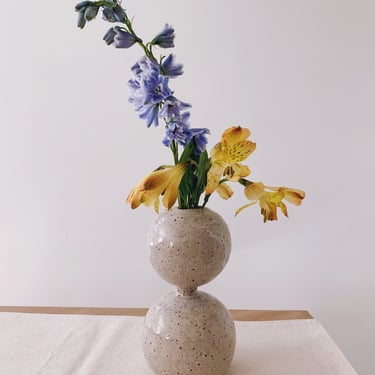 Maraca Vase // handmade ceramic vessel 