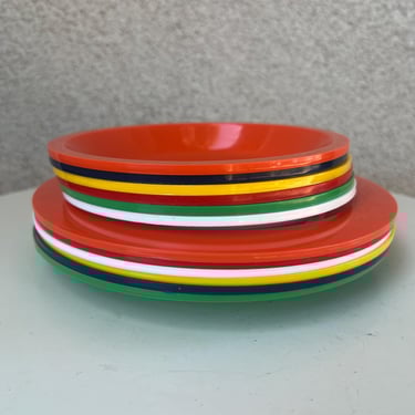 Vtg Plastic Plates Set 6 Dinner & Salad Multicolors By Ingrid 