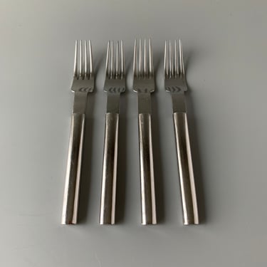 Set of 4 Boda Nova Oval Steel Dinner Forks 