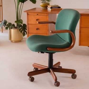 Green Vintage Office Chair