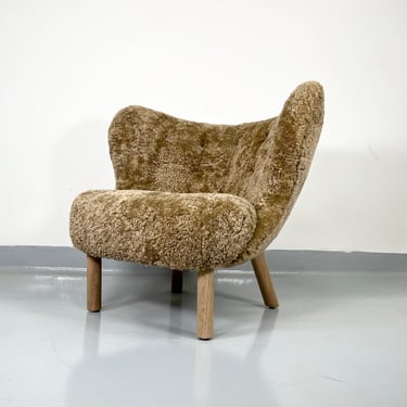 Little Petra Lounge Chair Sheepskin 