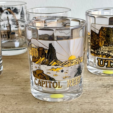 Vintage CAPITOL REEF National Park Utah Lowball Glass MCM Souvenir Black and Gold Plated Cocktail Glass Mid Century Barware Glassware 
