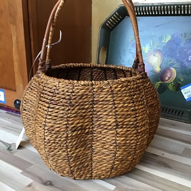 Wicker Pumpkin Basket (Seattle)