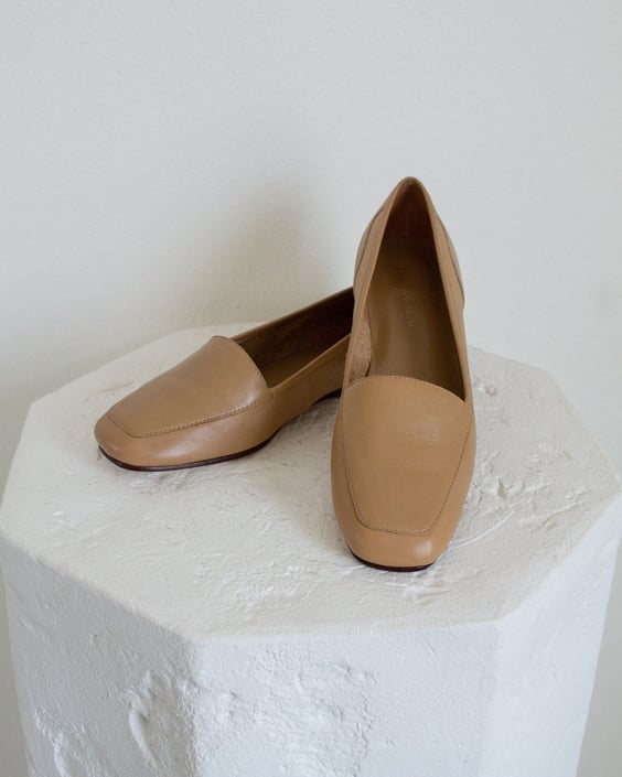 Vintage tan leather loafers // 8.5 (2295) 