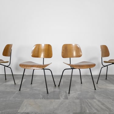 Price per Piece Vintage Charles Ray Eames DCM Moulded Wooden Walnut Black Tubular Metal Dining Chair Modernist Kitchen Set Home Office Desk 
