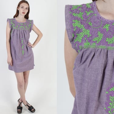 Vintage Violet Floral Oaxacan Dress / Mexican Embroidered Beach Coverup Tank Tunic 