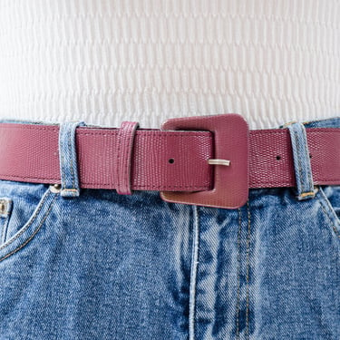 dark pink belt | 80s vintage pink purple mauve vegan faux reptile statement belt 