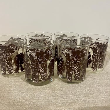Mid-Century Modern Set of Six Double Old Fashion Glasses with Elephant Motif by Tastesetter + Optional Tray 