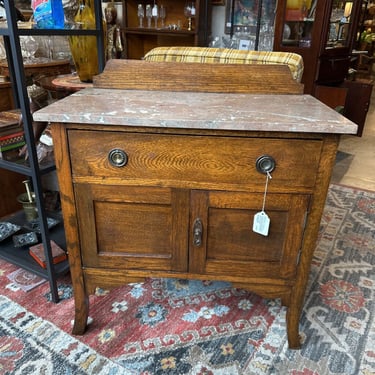 Antique marble top small cabinet in dark oak circa 1900 for pick up only 33.5t x 30.5w x17d MARBLE NOT ATTACHED