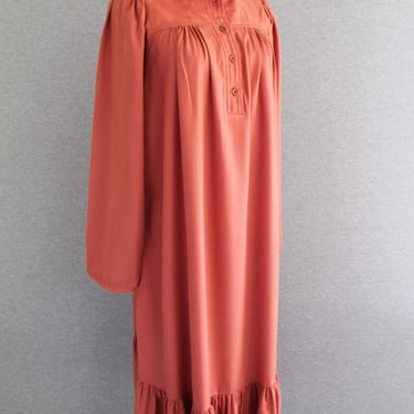 1970s - Rust - Smock Dress - Trapeze - Pair with Boots - by Try Us - Estimated size S/M 