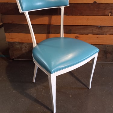 Cute Mid Century Metal Framed Chair 17.5 x 16.5 x 32.5