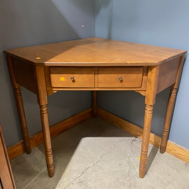 Ethan allen deals baumritter corner desk