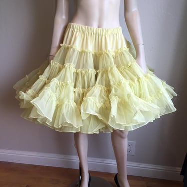 Swirl Into Summer - Vintage 1950s 1960s Lemonade Yellow Double Layered Crinoline Petticoat 