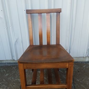 Wooden Dining Chair with Dark Stain 19.75 x 34.25 x 18.5
