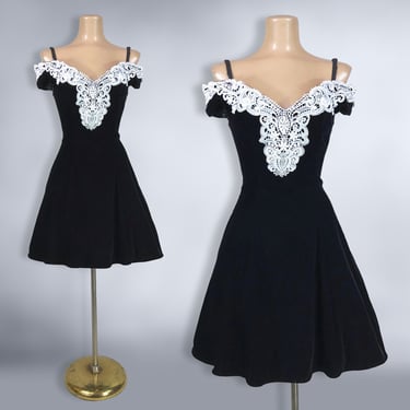 VINTAGE 80s Black Velvet Fit & Flare Crinoline Mini Dress by Zum Zum Sz 5/6 | 1980s Formal Party Prom Dress | VFG 