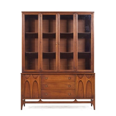 Broyhill Brasilia Mid Century Walnut Credenza and Hutch - mcm 