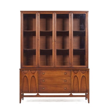 Broyhill Brasilia Mid Century Walnut Credenza and Hutch - mcm 