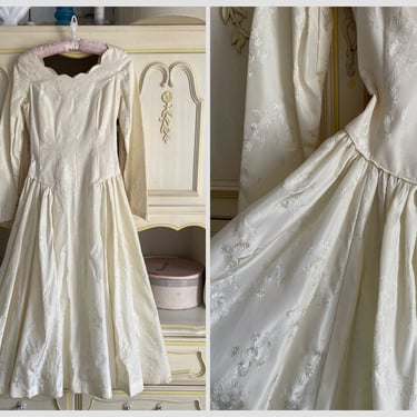 True vintage 1950’s buttercream brocade formal dress | wedding or prom dress, tea length gown, XS/XXS 