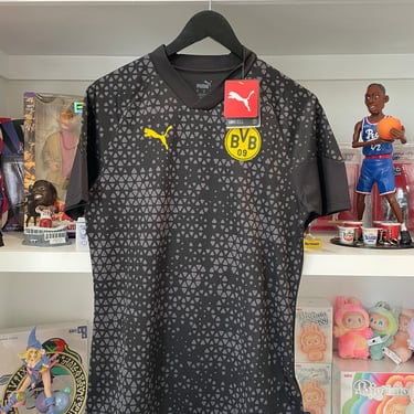 Brand new Puma borussia dortmund Training Top size M