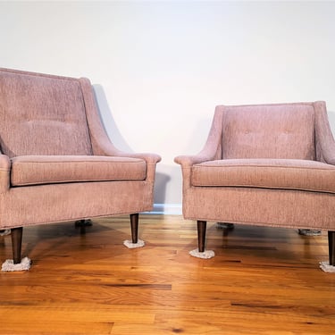 Mid Century Kroehler His and Hers Lounge Chairs with Ottoman 