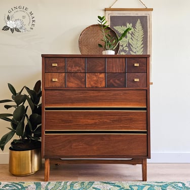 Restored Walnut Mid-century Modern Highboy ****please read ENTIRE listing prior to purchasing SHIPPING is NOT free 